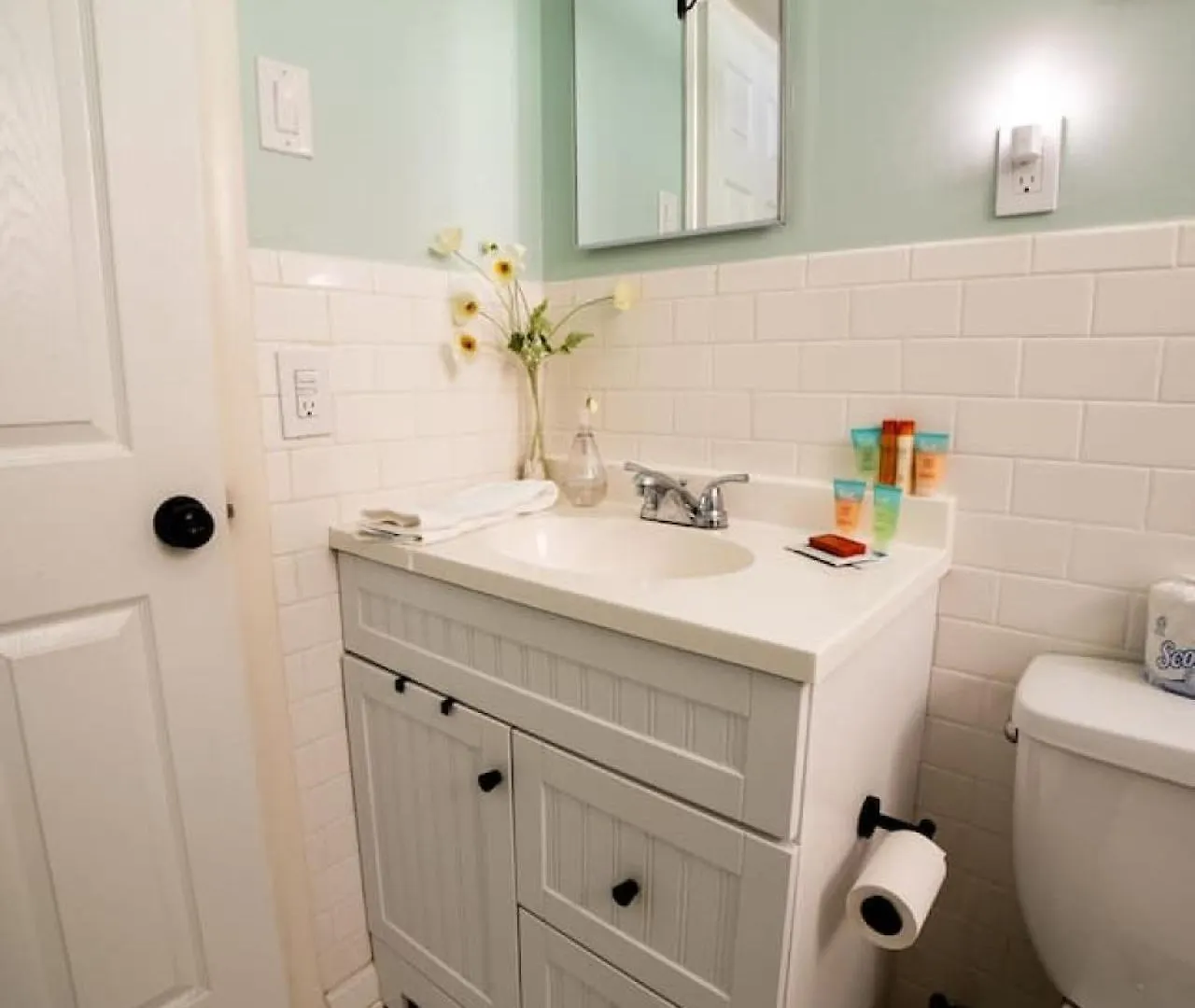 Holiday home Cozy Getaway Mins To Downtown, Broadway Airport Villa Nashville