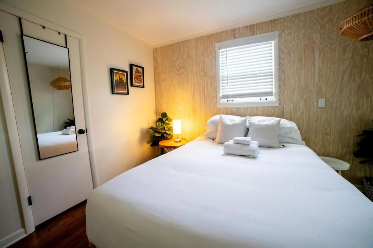 Cozy Getaway Mins To Downtown, Broadway Airport Villa Nashville